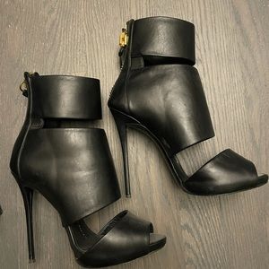 Giuseppe Eva Heels size 7